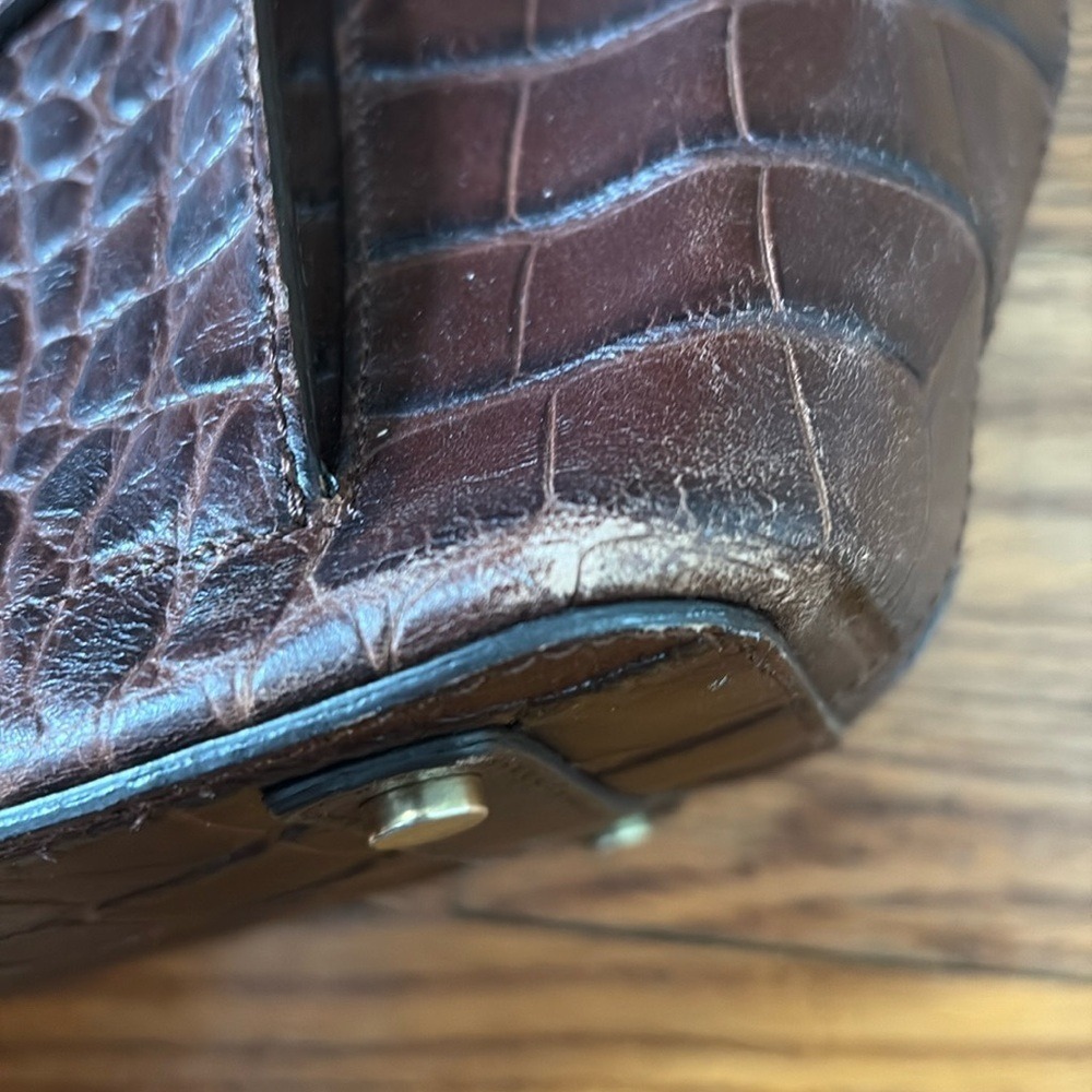 Massimo Dutti Cinch Closure‎ Leather Shoulder Bag Crocodile Texture Brown - Picture 10 of 16